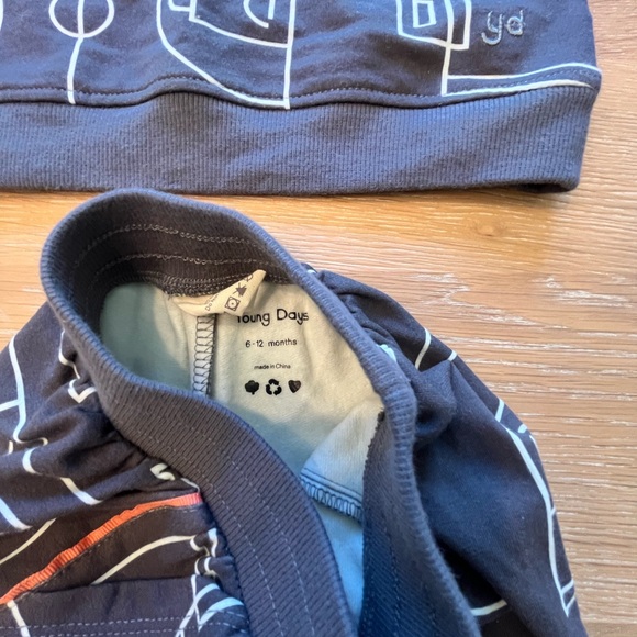 Young Days sweatsuit - Wrigley Fenway Court Print 6-12m - Picture 3 of 5